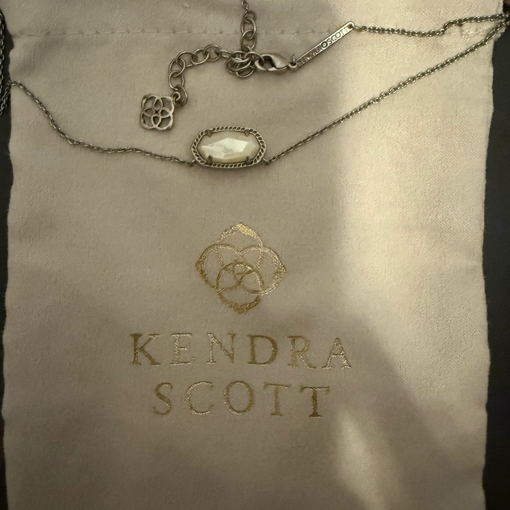 Kendra Scott Silver Necklace